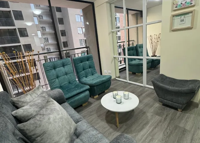 Acogedor Apartamento Cerca Al Centro Comercial Viva